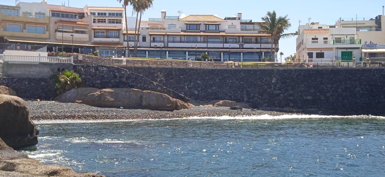Spacious Apartment Just Few Steps Of The Ocean In La Caleta アデヘ エクステリア 写真